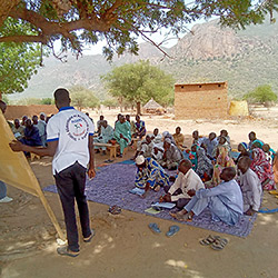 Decentralized training in a village in Chad. (Photo: Mission Évangélique au Tchad)
